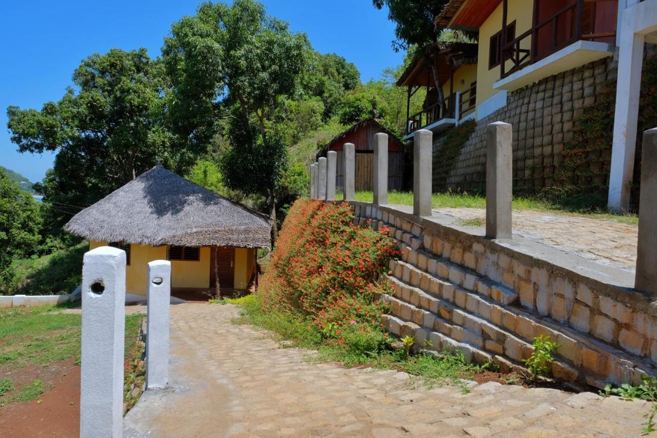 Colibri Lodge Ambatoloaka  Exterior foto